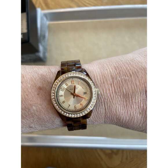 Caravelle by Bulova Women\'s Watch Champagne Face Tortoise Shell Box main image 6